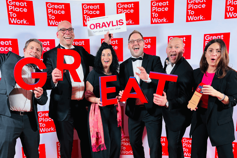 ORAYLIS-Kollegen freuen sich über Auszeichnung zum Great Place to Work 2024